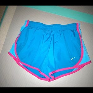 Girls Nike Shorts - Small